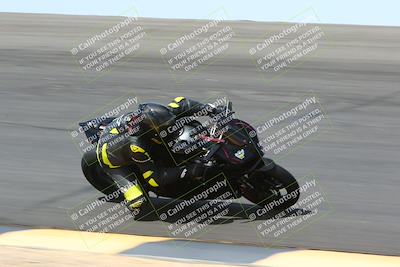 media/Apr-10-2022-SoCal Trackdays (Sun) [[f104b12566]]/Bowl (11am)/